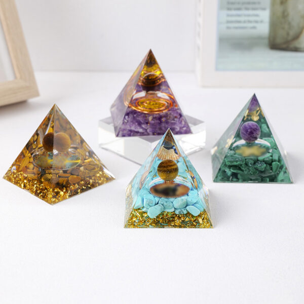 Pyramid crystals